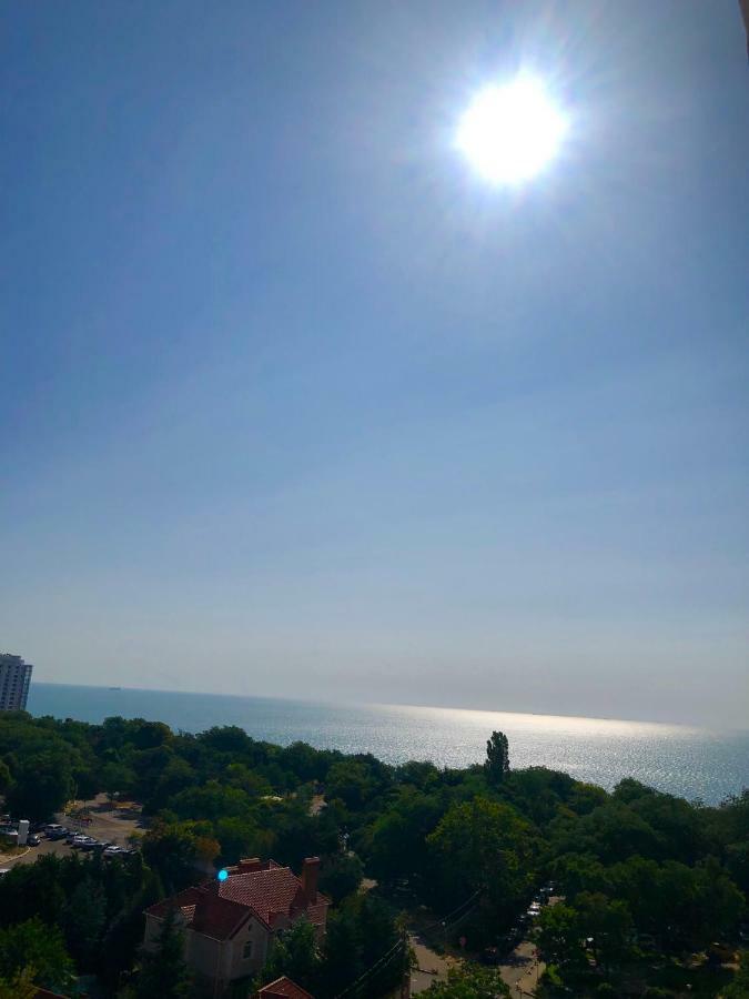 Литературная Улица Апартаменты Odessa Exterior foto